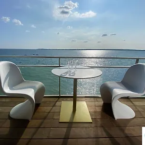 Le Souffle Marin - Vue Panoramique Direct Sur La Des Sables Blancs Fibre Parking Prive Secure Panoramic View Direct On Concarneau